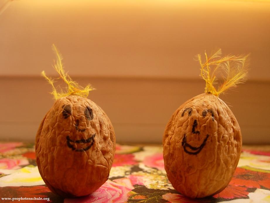 Pfingsten Walnuss-Deko_1